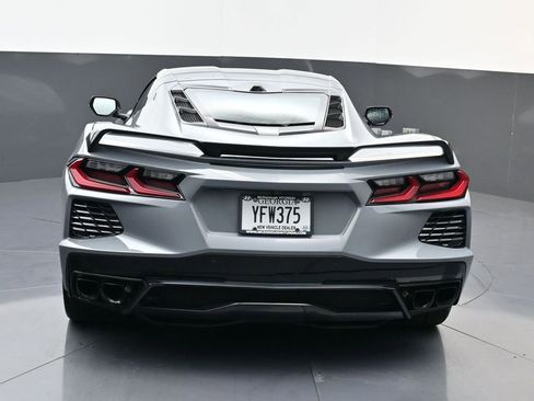 Used 2024 Chevrolet Corvette Stingray Coupe w/ Z51 Performance Package image 4