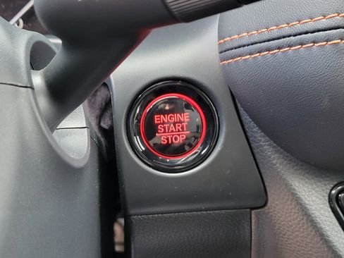 Certified 2025 Honda HR-V Sport image 29