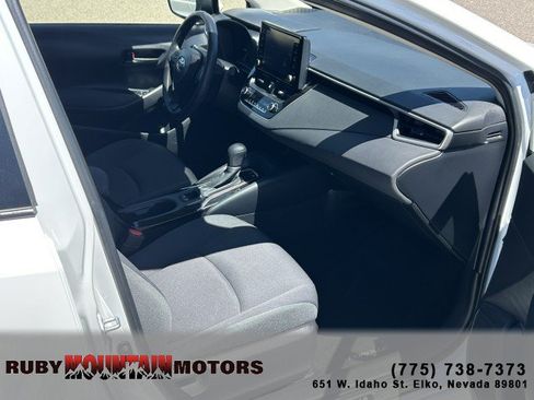 Used 2022 Toyota Corolla LE w/ Carpet Mat Package (TMS) FWD image 26