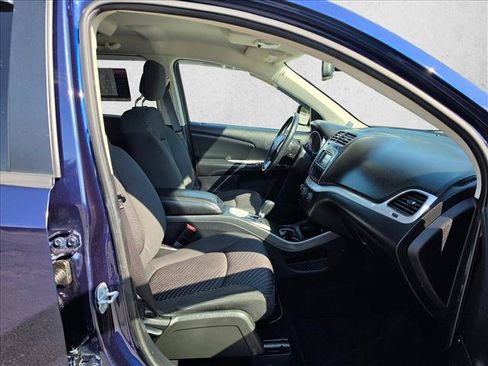 Used 2018 Dodge Journey SXT w/ Connectivity Group AWD/4WD image 11
