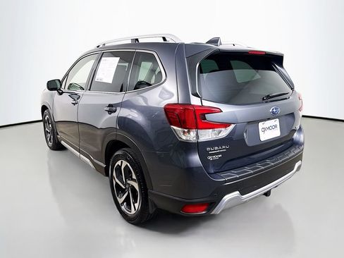Used 2022 Subaru Forester Touring w/ Popular Package #3 AWD/4WD image 5