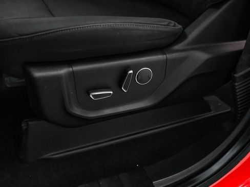 Used 2018 Ford F150 XLT w/ Equipment Group 302A Luxury image 28