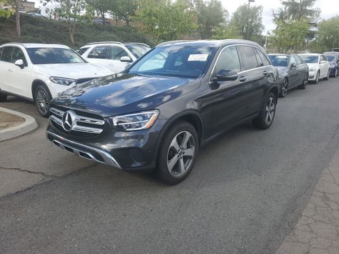 Certified 2022 Mercedes-Benz GLC 300 image 1