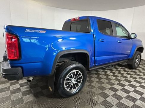 Used 2022 Chevrolet Colorado ZR2 AWD/4WD image 2