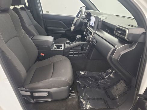 Used 2025 Toyota 4Runner TRD Sport image 16