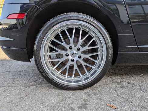 Used 2005 Chrysler Crossfire Limited RWD image 48
