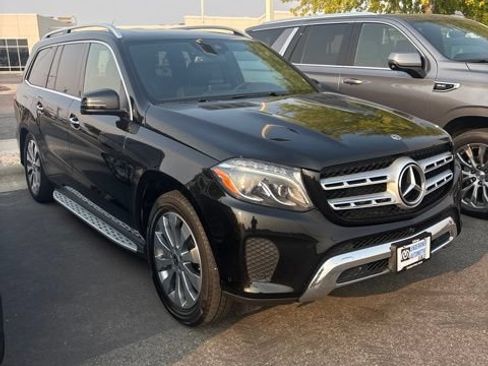 Used 2019 Mercedes-Benz GLS 450 4MATIC image 2