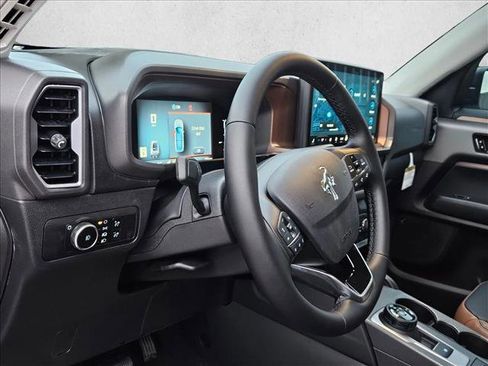 New 2026 Ford Bronco Sport Outer Banks w/ Outer Banks Tech Package+ AWD/4WD image 3