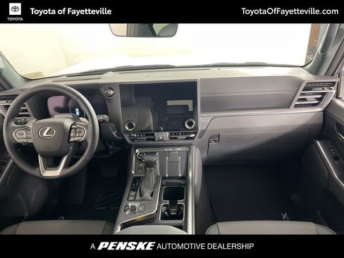 Used 2026 Lexus GX 550 w/ Cold Area Package image 20