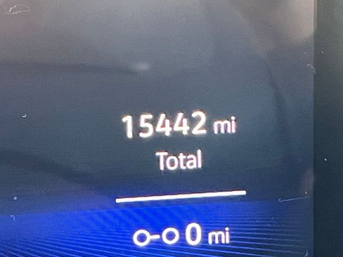 Used 2025 Volkswagen Jetta SE image 40