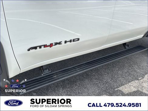 Used 2024 GMC Sierra 2500 AT4X AWD/4WD image 19