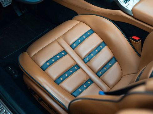 Used 2010 Ferrari California image 62