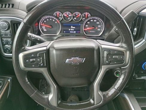 Used 2021 Chevrolet Silverado 1500 LT Trail Boss image 27