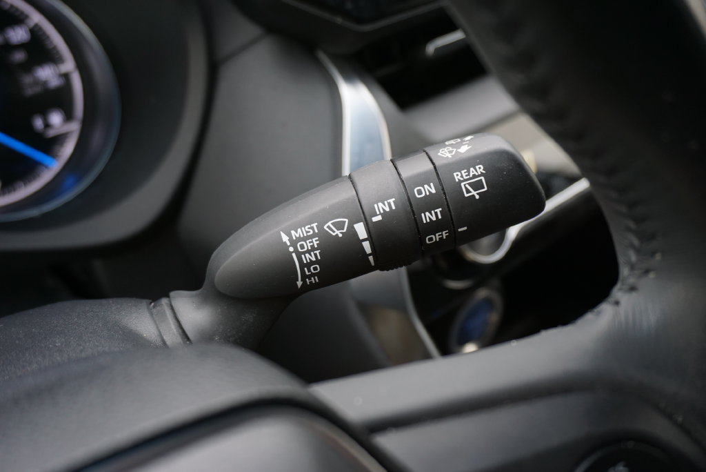 Used 2022 Toyota Venza XLE AWD/4WD image 28
