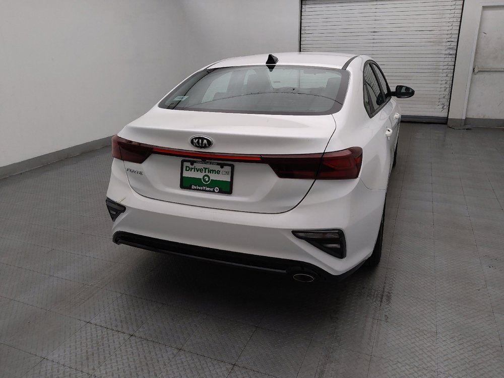 Used 2021 Kia Forte LXS FWD image 7