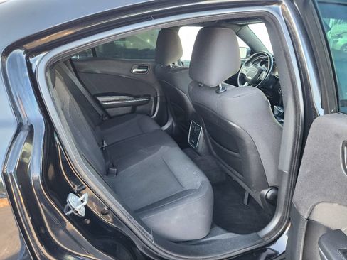 Used 2017 Dodge Charger R/T RWD image 13