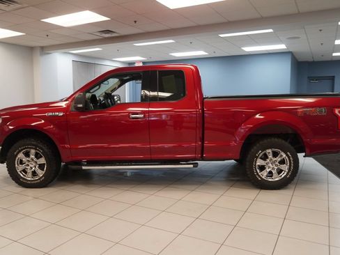 Used 2016 Ford F150 XLT w/ Equipment Group 302A Luxury AWD/4WD image 2