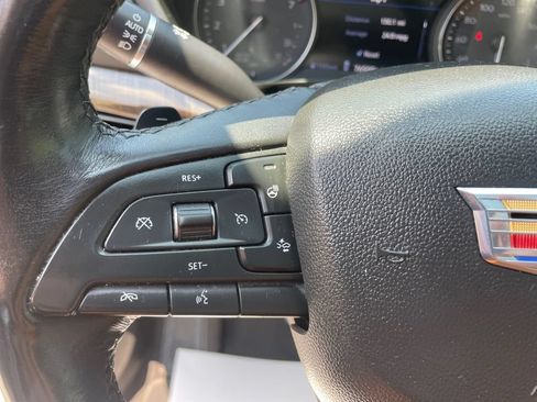 Used 2019 Cadillac XT4 Premium Luxury w/ Technology Package AWD/4WD image 34