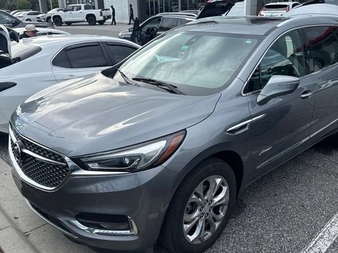 Used 2020 Buick Enclave Avenir w/ Avenir Technology Package AWD/4WD image 1