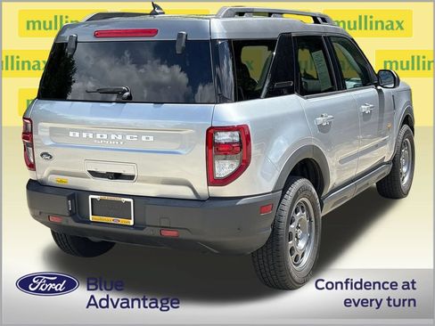 Certified 2022 Ford Bronco Sport Badlands w/ Premium Package AWD/4WD image 4