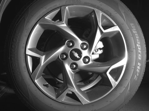 Used 2025 Chevrolet Trax LT FWD image 14