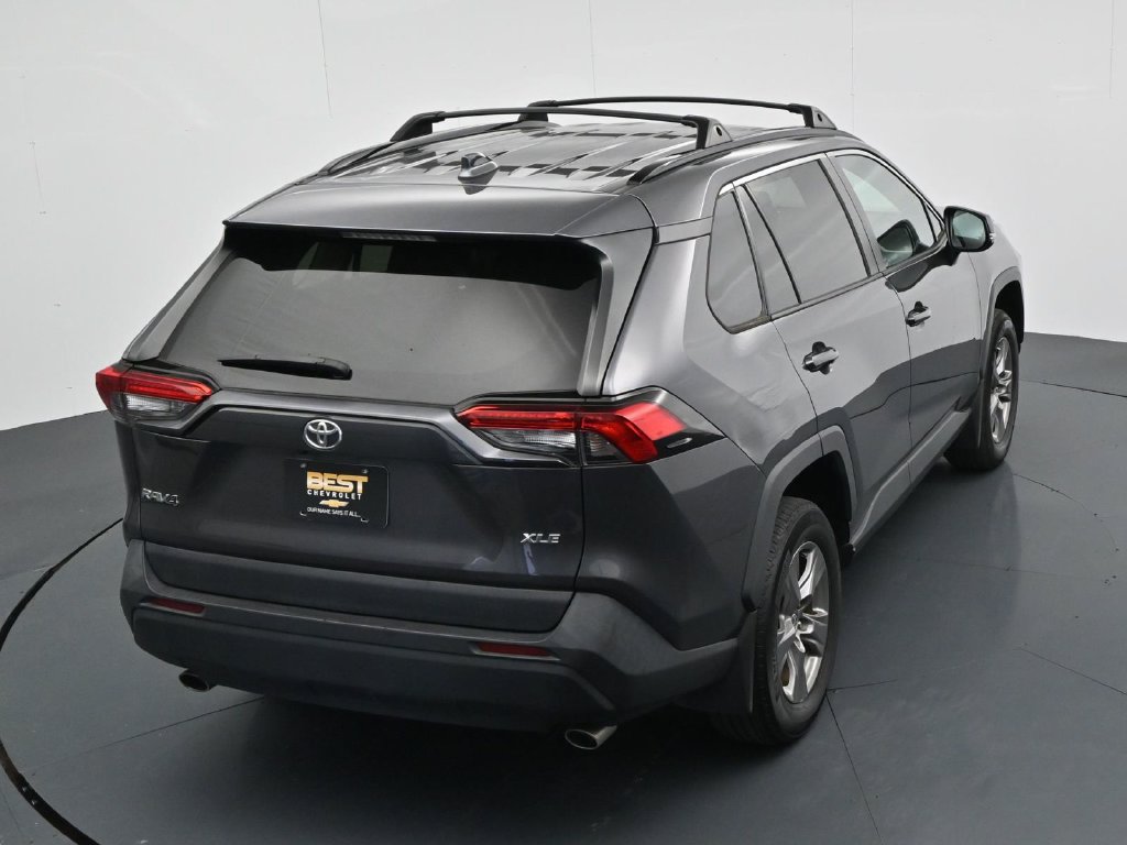 Used 2024 Toyota RAV4 XLE FWD image 23