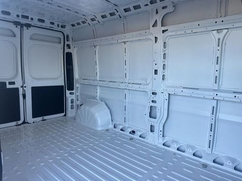 New 2026 RAM ProMaster 2500 w/ Convenience Group image 7