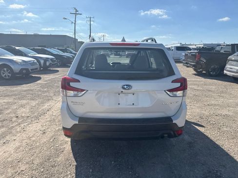 Used 2023 Subaru Forester AWD/4WD image 13