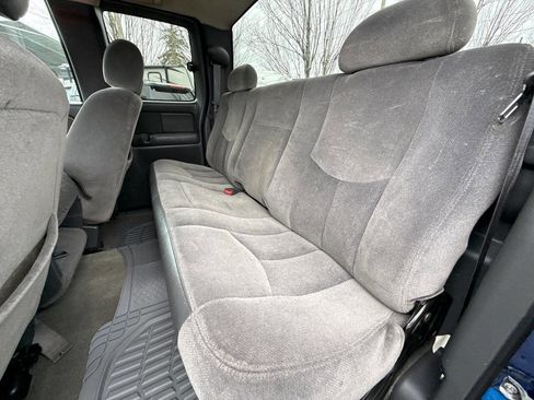 Used 2004 GMC Sierra 1500 SLE w/ Light Duty Power Package image 17