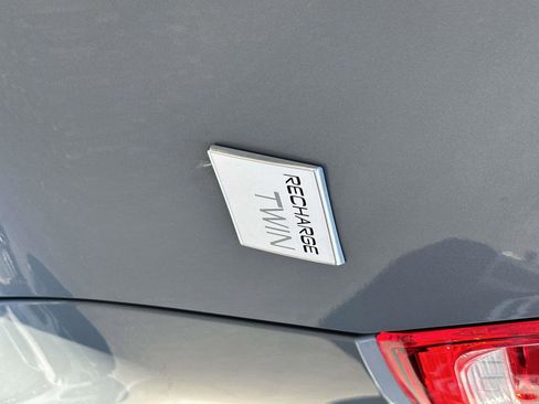 Certified 2023 Volvo XC40 Recharge Ultimate w/ Protection Package Premier image 28