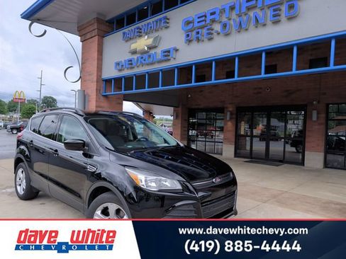 Used 2016 Ford Escape SE w/ Equipment Group 201A AWD/4WD image 1