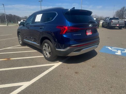 Used 2023 Hyundai Santa Fe SEL w/ Premium Package image 7
