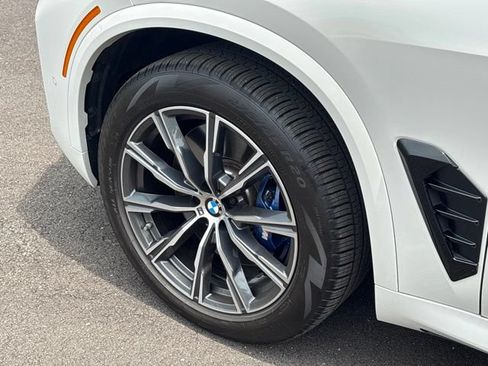 Used 2026 BMW X5 M60i w/ Executive Package AWD/4WD image 4