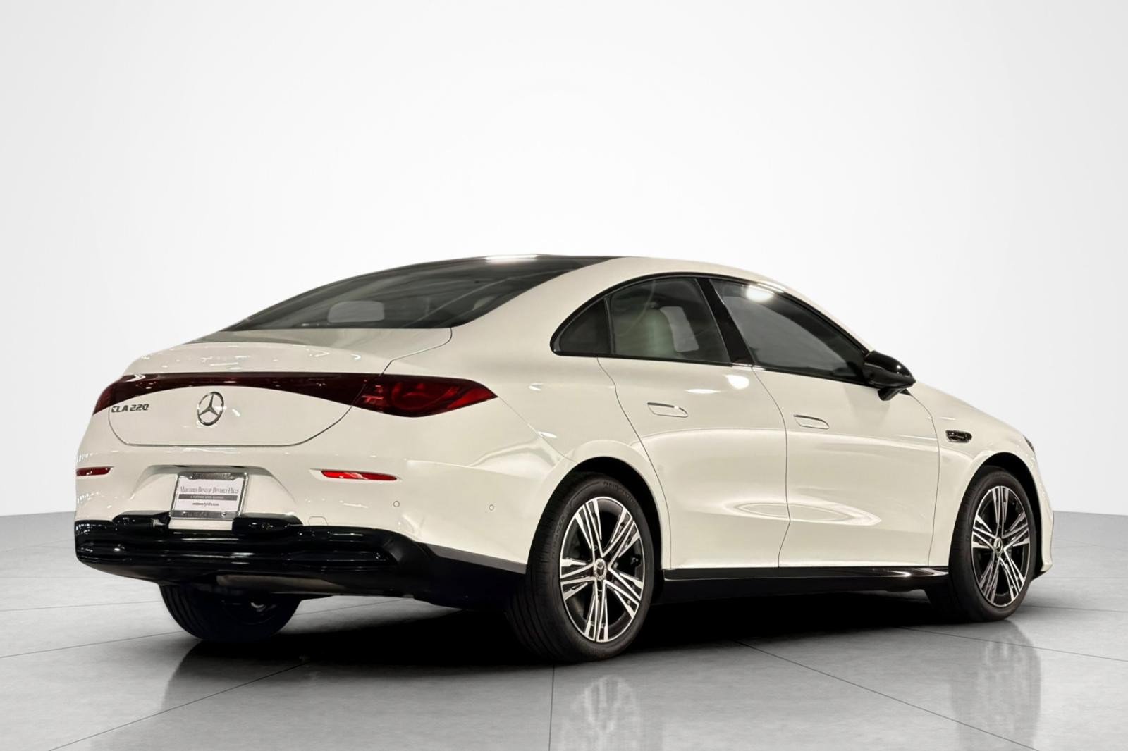 New 2027 Mercedes-Benz CLA 220 image 5
