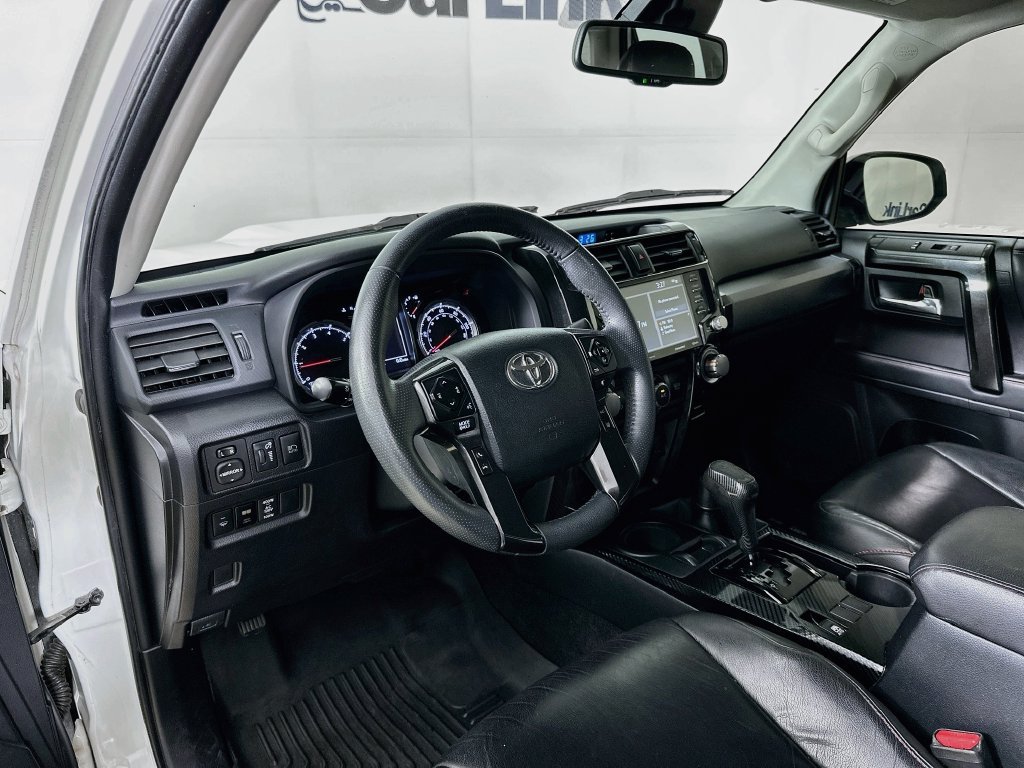 Used 2021 Toyota 4Runner TRD Off-Road AWD/4WD image 10