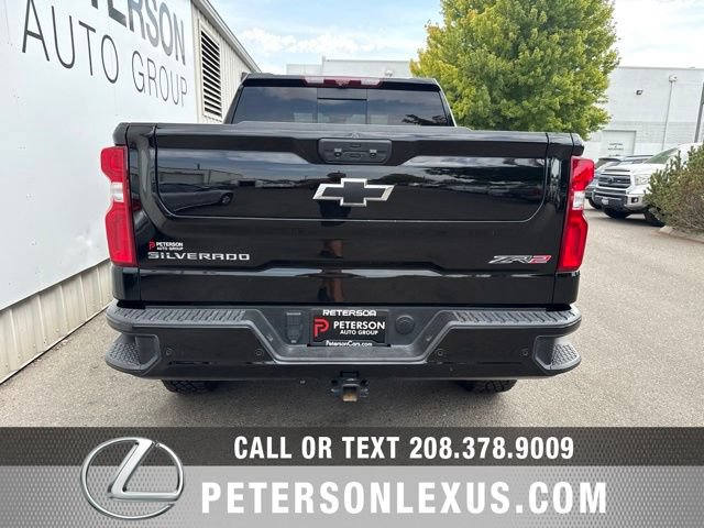Used 2025 Chevrolet Silverado 1500 ZR2 w/ Technology Package AWD/4WD image 5