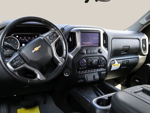 Used 2021 Chevrolet Silverado 2500 LTZ w/ LTZ Plus Package AWD/4WD image 16