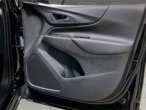 Certified 2024 Chevrolet Equinox LT image 12