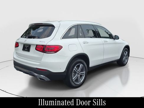 Used 2021 Mercedes-Benz GLC 300 4MATIC image 5