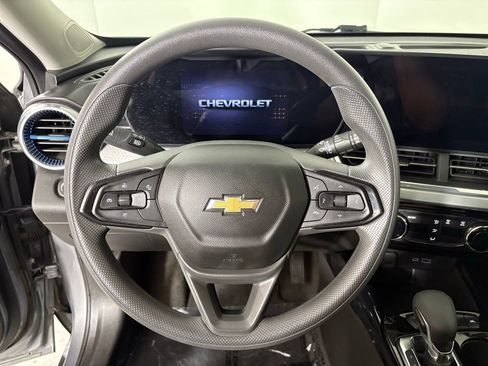 Used 2024 Chevrolet Trax LT image 26