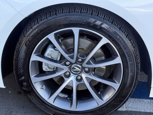 Used 2017 Acura TLX V6 w/ Technology Package image 16