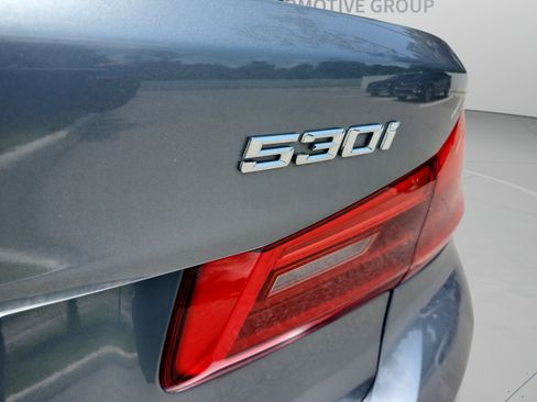 Used 2020 BMW 530i w/ Premium Package RWD image 30