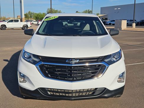 Certified 2021 Chevrolet Equinox LS w/ LS Convenience Package FWD image 8