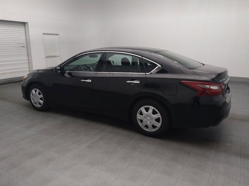 Used 2018 Nissan Altima 2.5 S w/ S Convenience Package FWD image 3