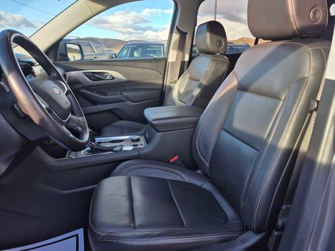 Used 2019 Chevrolet Traverse LT image 22