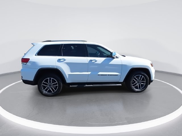 Used 2022 Jeep Grand Cherokee Limited w/ Trailer Tow Group IV AWD/4WD image 9