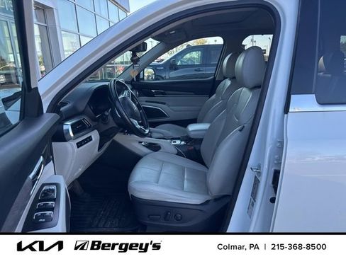 Used 2020 Kia Telluride EX w/ EX Premium Package image 8