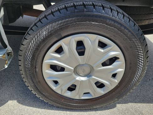 Used 2024 Ford Transit 250 Low Roof w/ Exterior Upgrade Package RWD image 9