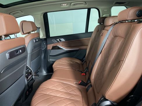 New 2026 BMW X7 xDrive40i image 19