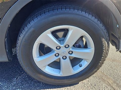 Used 2014 Toyota RAV4 XLE image 10